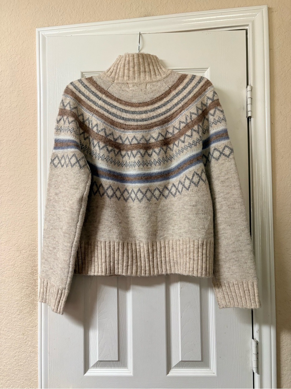 Marled Fair Isle Wool Blend Mock Turtleneck Sweater Cream, blue & tan. Medium - Picture 8 of 14
